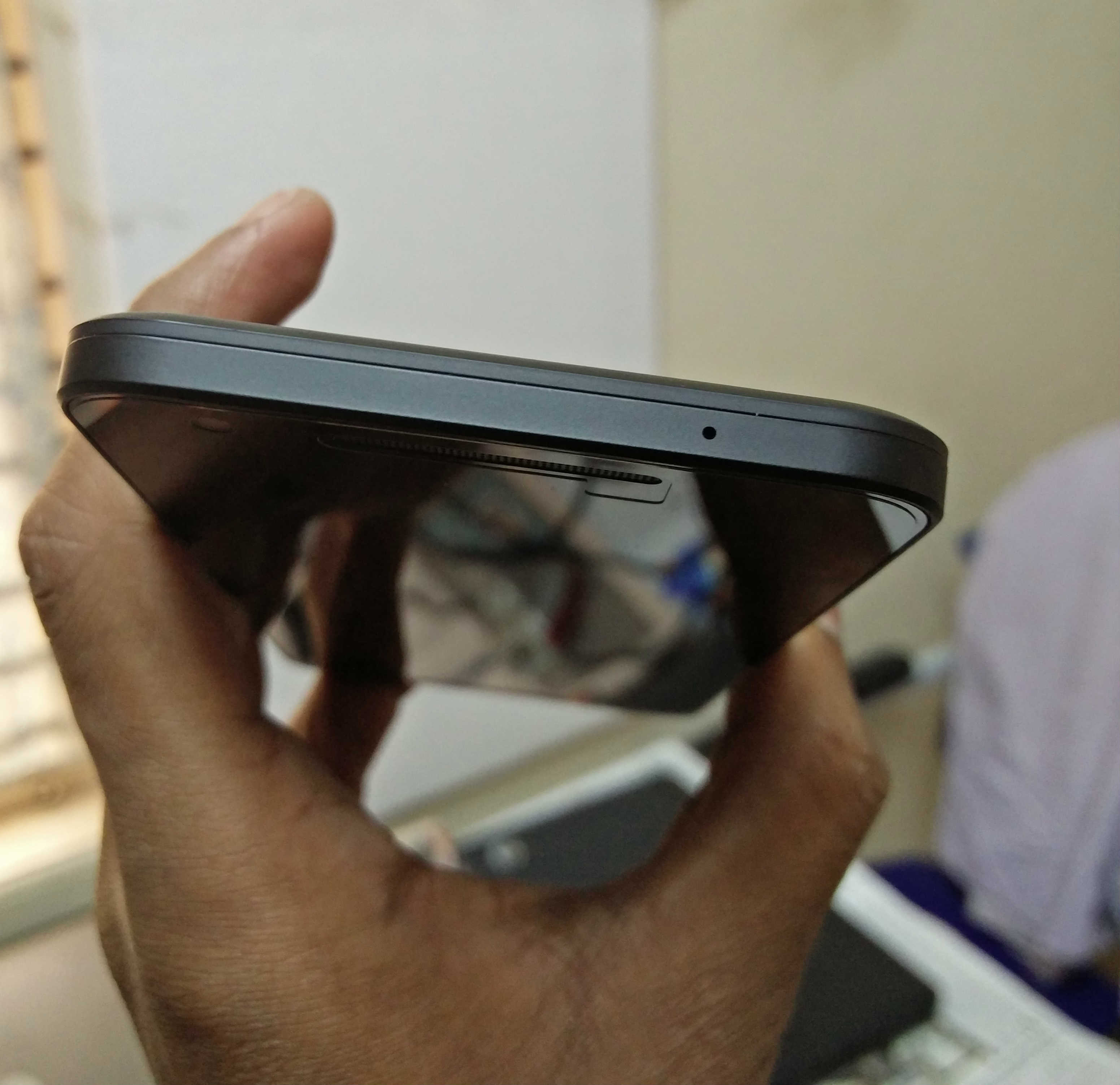 Review Nexus 5X | Google Nexus 5X Review - techinfoBiT