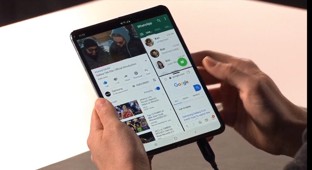 samsung-unfolds-the-first-foldable-mobile-phone-price-and-release-date-three app screen split-techinfoBiT